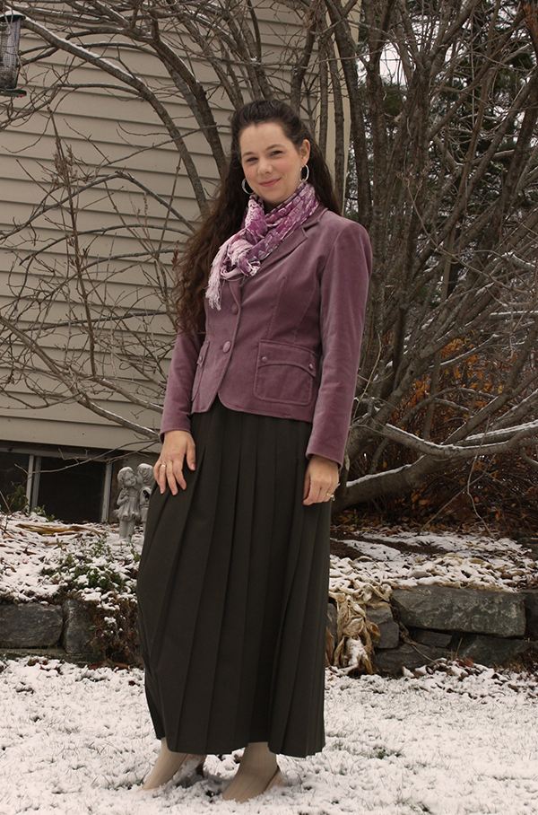 lavendar-blazer-pleated-skirt3