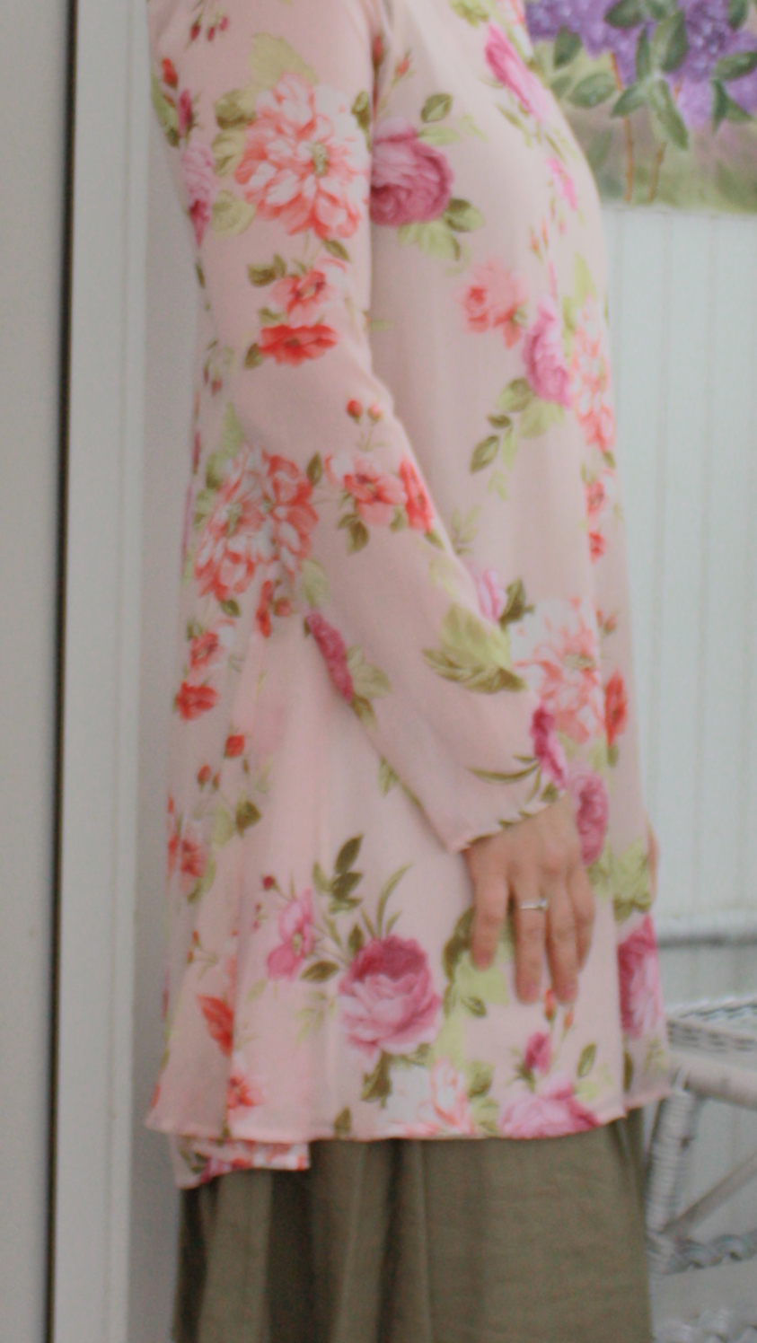 peach-floral-dress