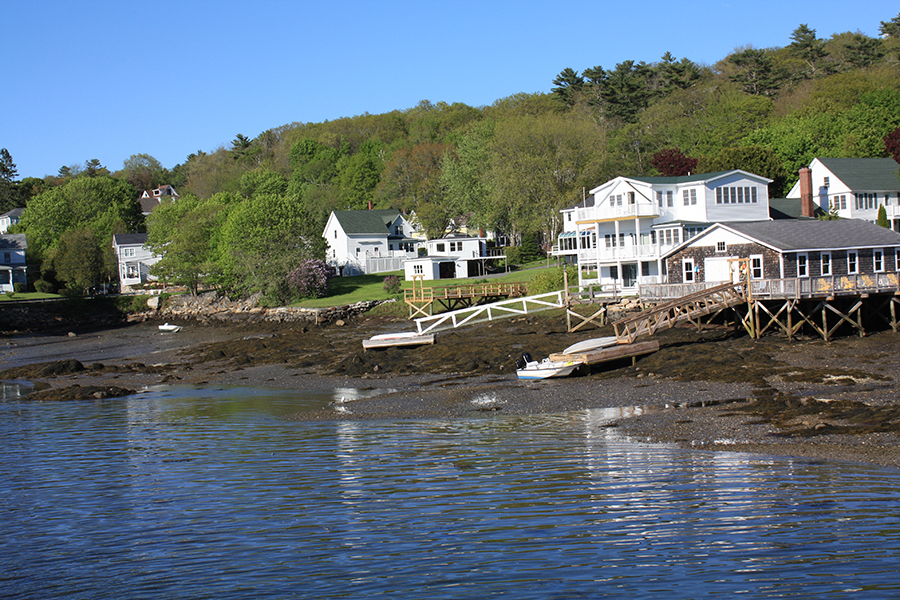 Maine coastal town